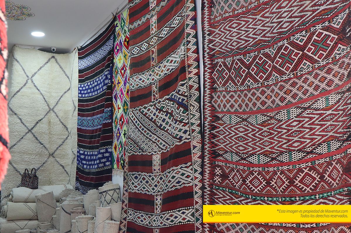 alfombras-fez-artesanales-marruecos-maventur