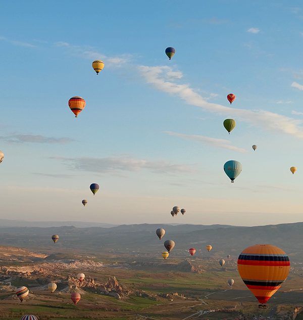 balloons-in-cappadocia-turkey-maventur