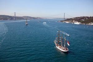 crucero-bosforo-barcos