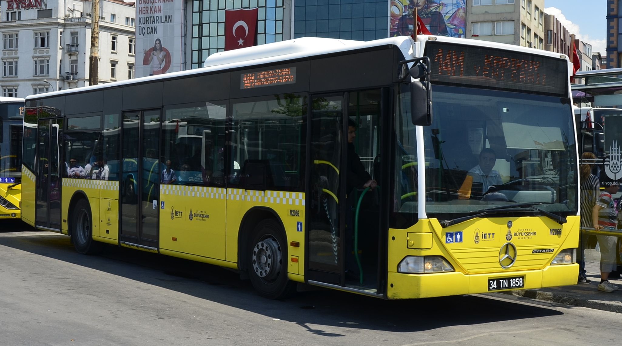 autobus maventur